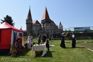 Castelul Corvinilor din Hunedoara participă la Noaptea Muzeelor