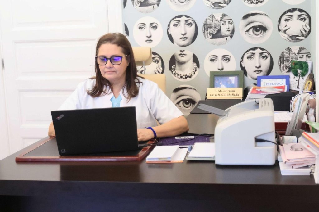 Educația medicală în prevenirea cancerului de col uterin – sfaturile Dr. Lorena Turculeț