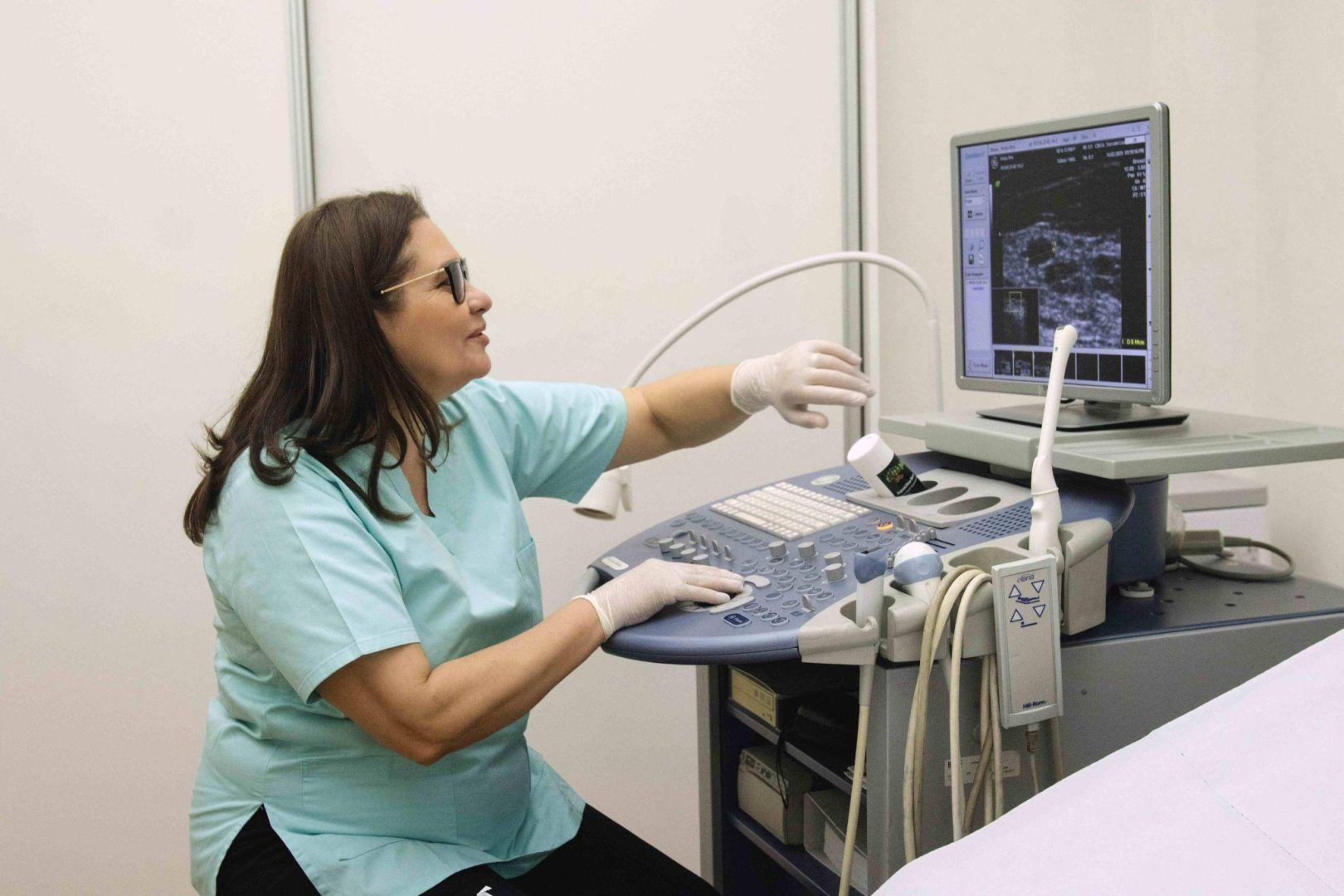 dr._lorena_turculet_evalueaza_eficienta_prp_laser_si_rigenera_in_rejuvenarea_intima_oferind_recomandari_adaptate_femeilor_moderne
